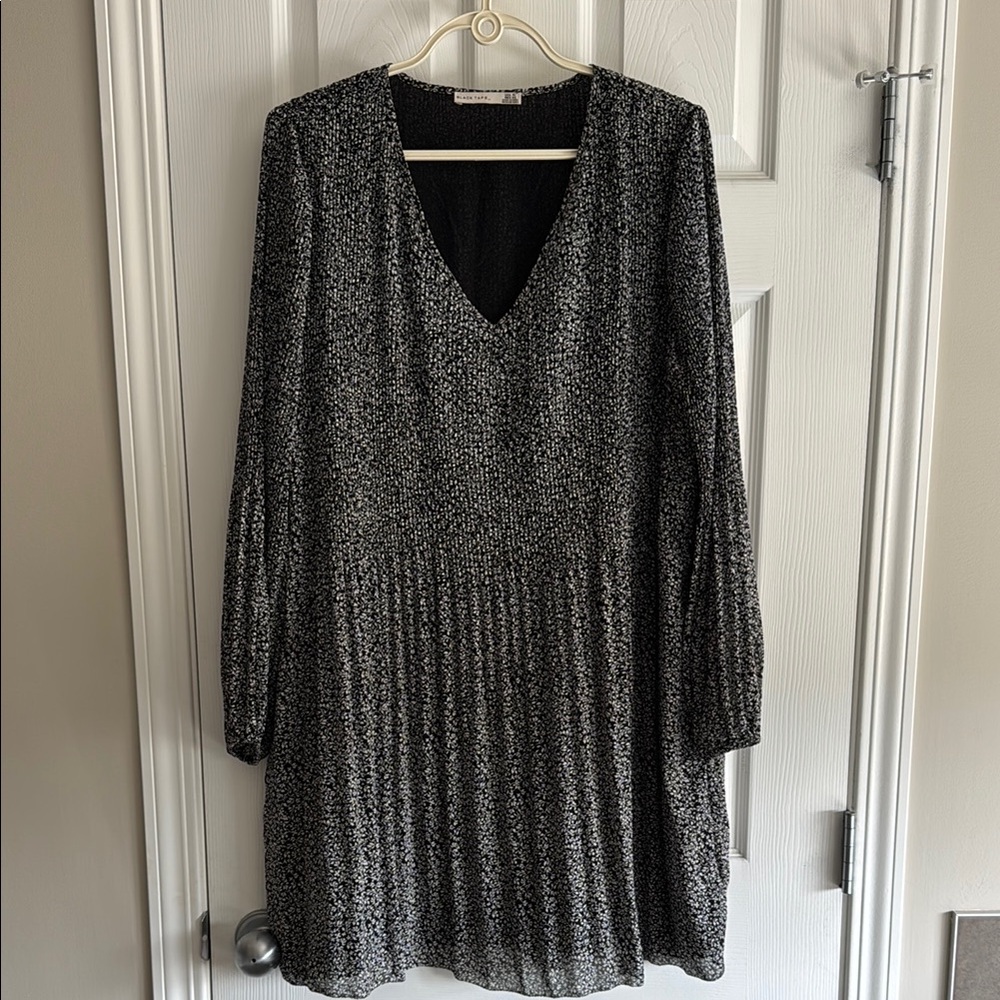 Dex/Black Tape - Long Sleeve Pleated A-line Dress - XL